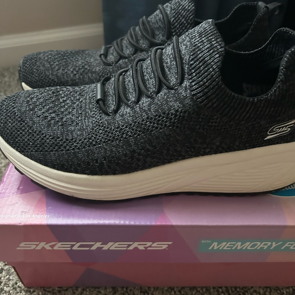 Sketchers gym shoes